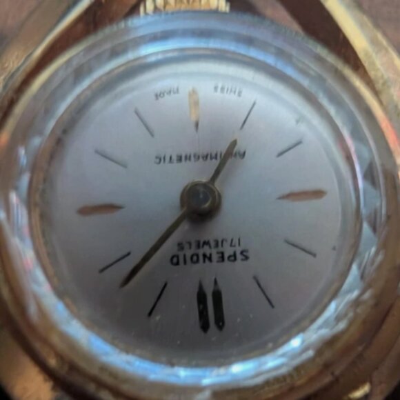 Vintage Swiss Made Spendid 17 Jewels Antimagnetic Womens Pendant Watch - Picture 3 of 3